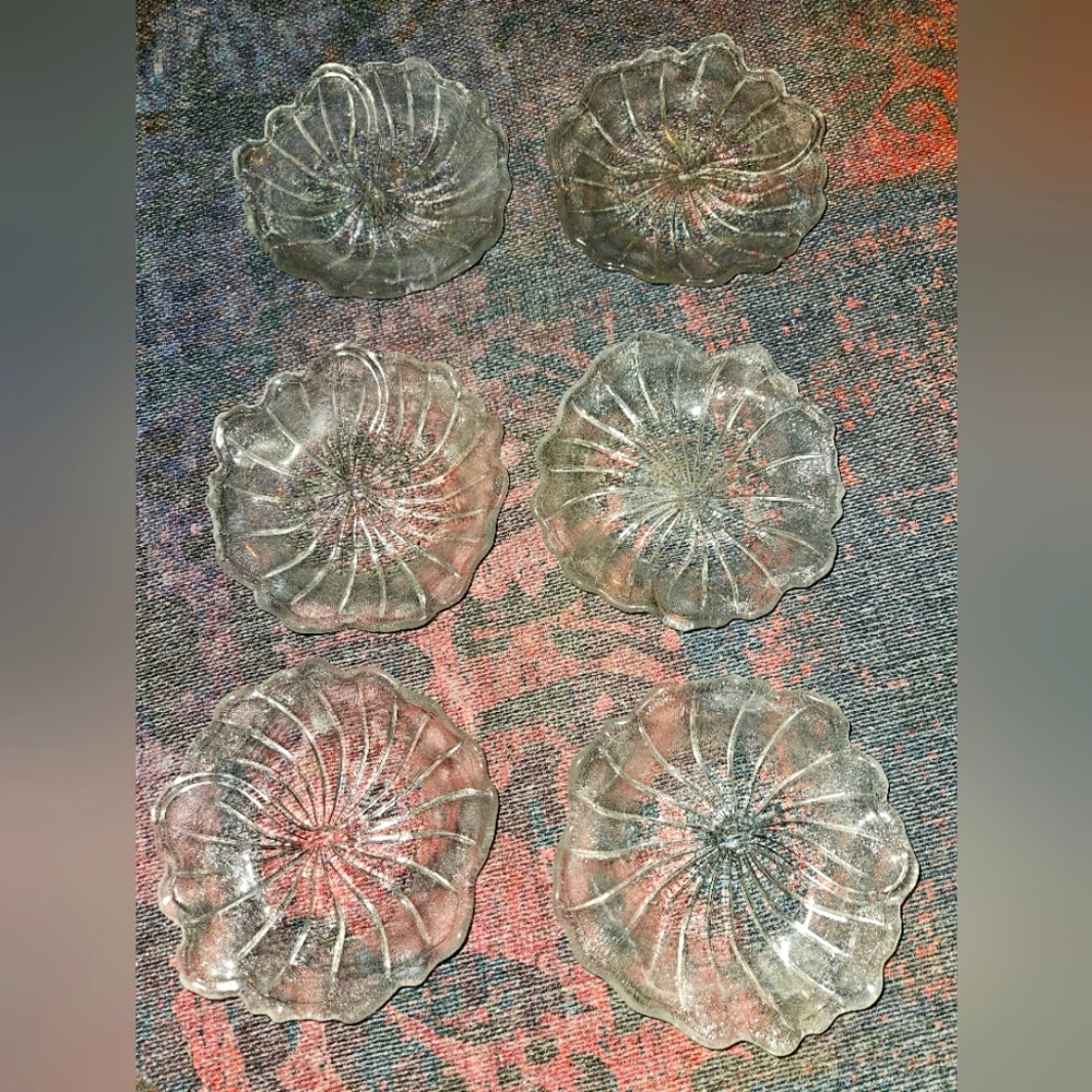 Vintage Indiana Glass Company Set of 6 Plates